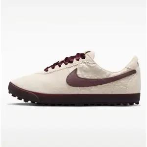 나이키 아스트로그래버 레더 SE 여성 운동화 BE3 IQ3367 299