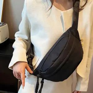 (다올)베이직 크로스 슬링백 힙색 남녀공용 여행보조가방