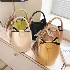 데일리 스카프 버킷 미니 토트 크로스백URB B2612