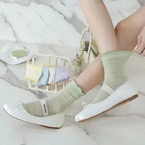 CCA85B0여성 통기성 면 혼합 펀칭 프릴 양말_24731693