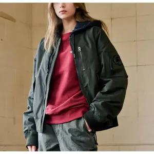 백화점 지프 남녀공용 후드 탈부착 항공점퍼 Q3251