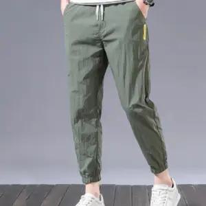 남성 스트링 조거 일자핏 바지