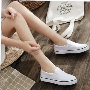 봄여성신발 남자 여성 베이직 흰색 슬립온 학생 실내화 봄운동화