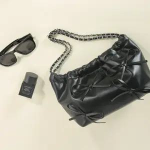 S모아 여성 리본 체인 숄더백 여자 사각 정장 핸드백 가방