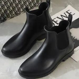 여성 2컬러 베이직 앵클 미들 데일리 첼시 레인부츠 UiQ6+7Xvy