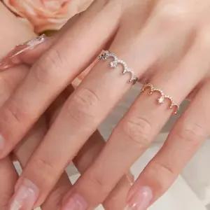 [디작소]여성 데일리 크로스보더 왕관 크라운 큐빅 반지 링 (33505236)