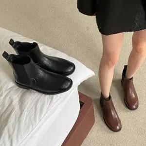 [옷자락]여자 고급 레더 슬림핏 편안한 데일리 첼시 앵클부츠
