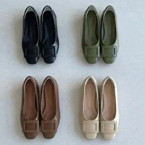 [옷자락]여자 스퀘어 버클 포인트 데일리 플랫슈즈