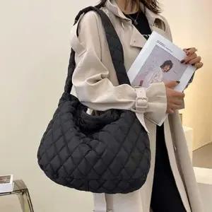 (스타일하우스)여행가방 보스턴백 캐리어 여자 빅숄더백 퀼팅 크