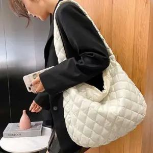 (스타일하우스)여행가방 보스턴백 캐리어 빅숄더백 퀼팅가방 봄