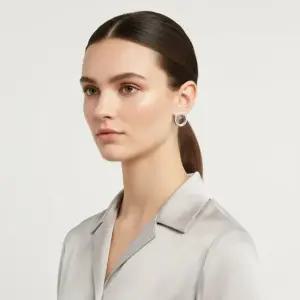 여성 이어링 76 0119 0696430) 24FW