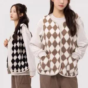 아가일 양털 뽀글이 조끼 여성 숏 베스트