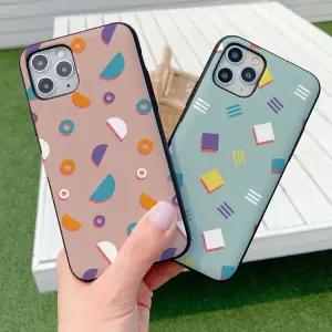 아칸 도형패턴 범퍼카드 케이스