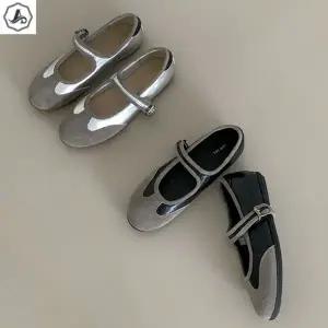 [애슬릿] 메리제인 운동화 버클 배색 라인 데일리 단화