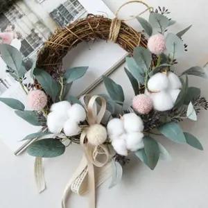 리스 귀여운 꽃잎과 목화로 만든 폼폼 코튼