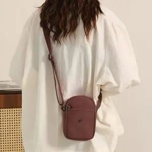 남자가방 미니크로스백 캐주얼백 데일리백 미니 여행가방 심플가방 소지품