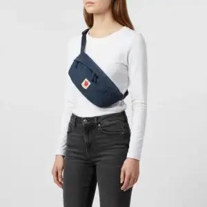 배송 울버 힙색 슬링백 23165570