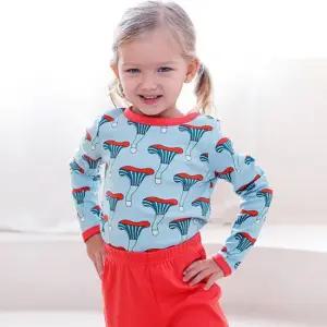 애니버섯 에이버리티셔츠