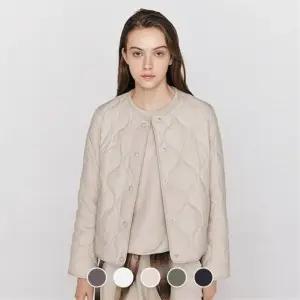 여성 라운드넥 어니언 퀼팅 경량 다운 패딩 자켓 375908 354839