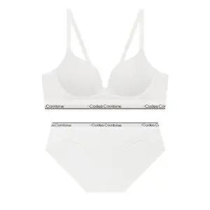매장정품 코데즈컴바인 모달 볼륨일체형 노와이어 팬티 세트_화이트