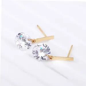 14K귀걸이 GOLD 비앙코 큐빅 일자침 데일리 금 귀걸이 14K