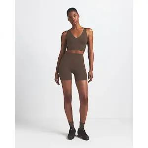 [나이키]스킴스 매트 여성 하이웨이스트 5인치 바이커 쇼츠 - NSKM DARK SEPIA IU8277-233 368864