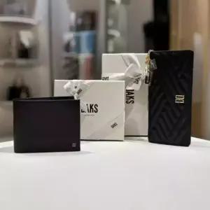 닥스 선물세트블랙 칼라일 장지갑&amp블랙 모던 클래식 반지갑 DCWA5E212BKDBWA5E833BK