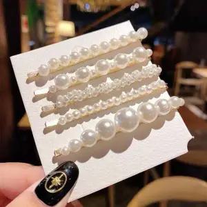 [다잇템]여자 고정 세트 비즈 앞머리 콤비 진주 헤어핀_P345084793