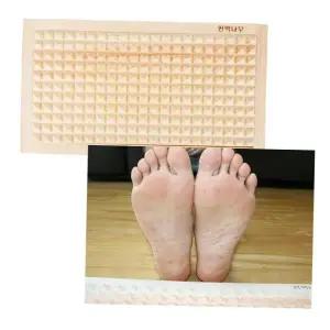 국산 편백나무 발지압판 피라미드엠보대형 마사지기 JBWFHTC88