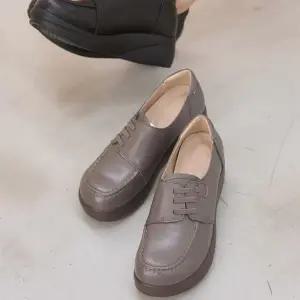 여자 편안한 데일리 오피스룩 로퍼 단화