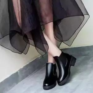 부츠 방한 앵클부츠 마틴부츠 따뜻한 숏부츠 겨울부츠 통굽 여성용 앵클 여성부츠 숏부츠