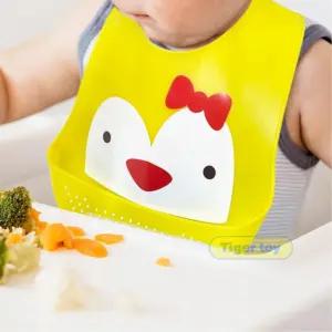 유아이유식 아기식사 실리콘턱받이 방수 편안한착용 수유 청결관리