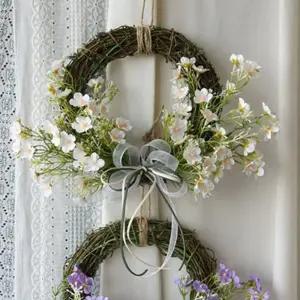 리스 봄을 알리는 상큼한 컬러의 체리블라썸