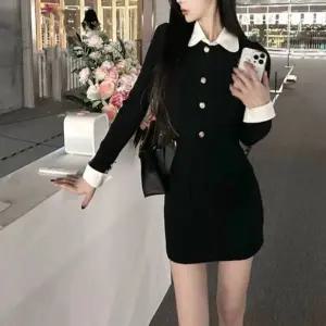 레이어드 단추 금장 카라 미니원피스 단정한 블랙