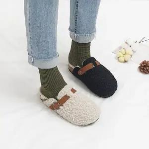 [디아]리보 둥근코 버클장식 털안감 뽀글 양털 블로퍼 3cm