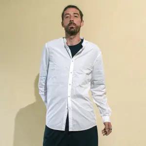 [닥터퍼니스트]닥터퍼니스트 면 차이나카라 셔츠 화이트 FJAMBC04A