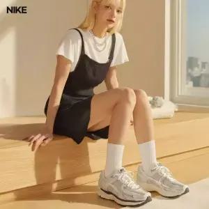 나이키 줌 보메로 5 포톤 더스트 메탈릭 실버 여성 런닝화 운동화 FD0884-025