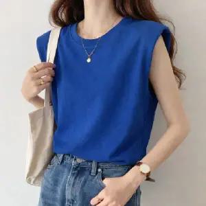 바이브모션 루즈핏 1+1 여성 민소매티 심플라인 여름 기본 나시