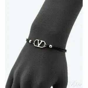 [발렌티노] 가라바니 V로고 코튼 팔찌 153083930