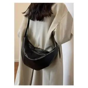 플루토제이 반달 크로스백 여성 가방 크로와상 숄더백