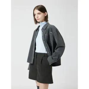 [CC콜렉트](타임스퀘어점패션관)자수 포인트 코듀로이 셔츠_C254MSC036