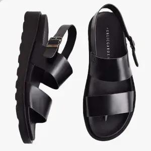 버클 투스트랩 남성 가죽샌들 플랫폼 키높이 여름샌달