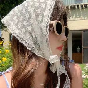 레이스 두건 삼각 스카프 프릴 장식 헤어 액세서리 레이어드 스타일 여성 머리