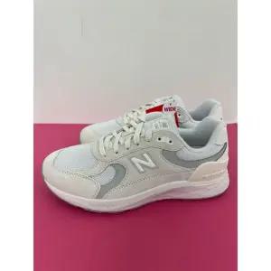 [국내매장판] 워킹화 1880 V2 U188W8OW NBPQGS154I 2E)