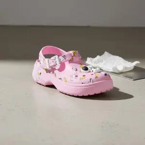 크록스 스누피 피넛 메리제인 클로그 211130