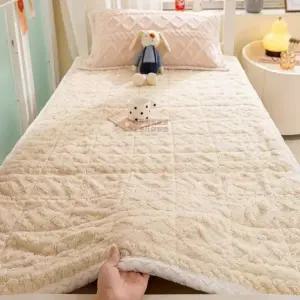 겨울침대패드 보온밀크 융 담요 커버 미끄럼 방지 니트 쿠션 꽈배기