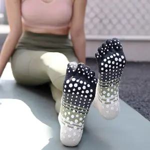 논슬립 필라테스 양말 발가락 미끄럼 토삭스 여성 요가 양말 홈트 발바닥 운동용 실내