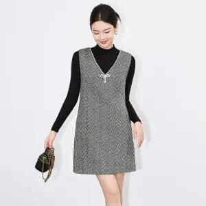 여자정장세트 샤인 브이넥 찡 나시 원피스 + 니트 투피스 원템1