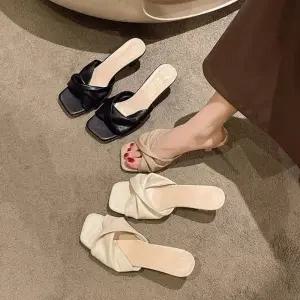 슬리퍼 스트랩 꼬임 신발 트위스트 샌들 미들굽 여성 여름