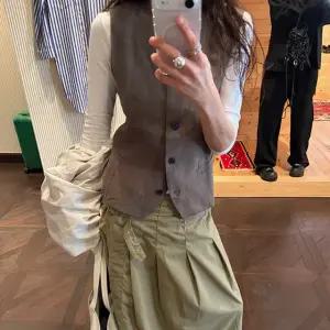 [메이비베이비] Gretta Vest (2colors)